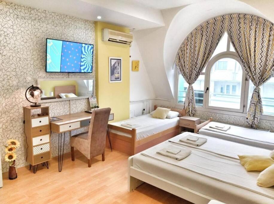 Yellow Diamond Nis Ngoại thất bức ảnh